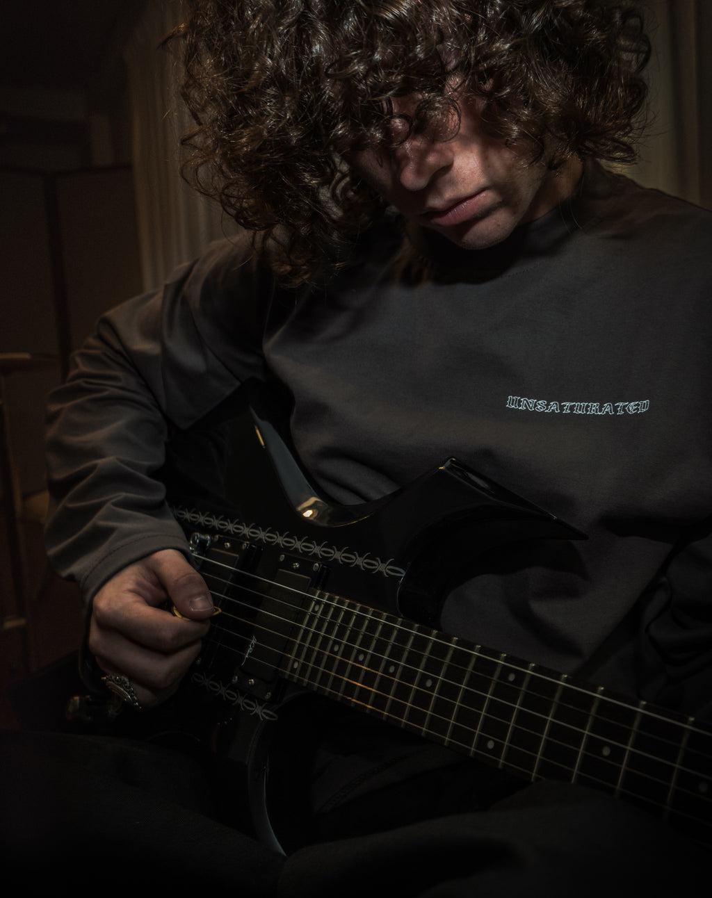 “FAUX RELIX” TEE