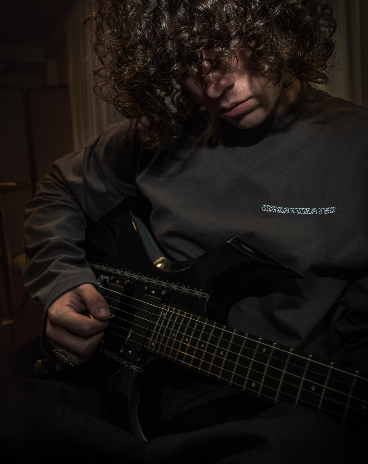 “FAUX RELIX” TEE